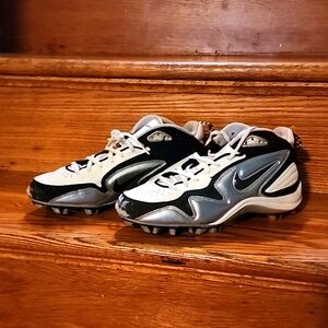 Boys Nike Baseball cleets